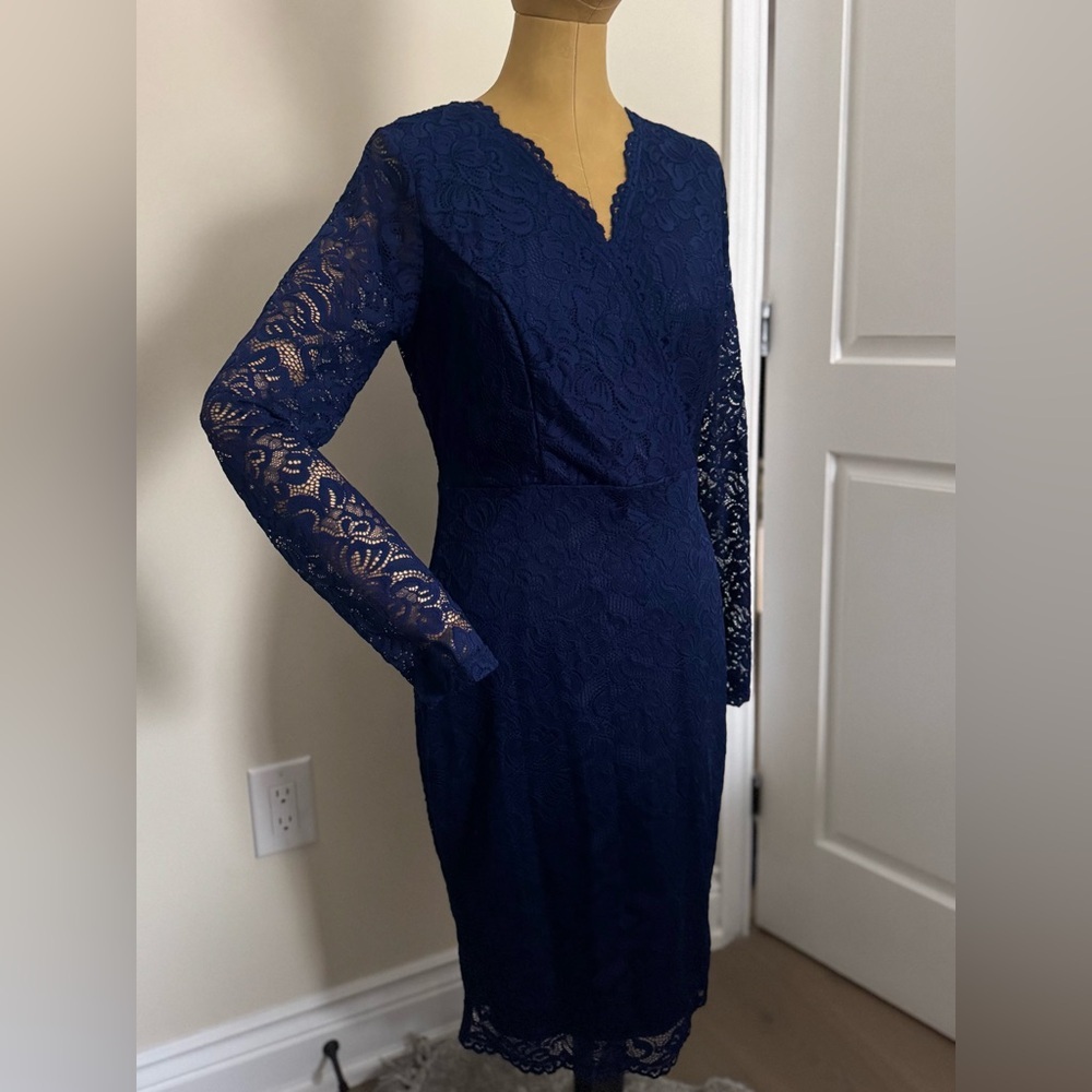 NWT JASAMBAC Elegant Navy Lace Dress (M)